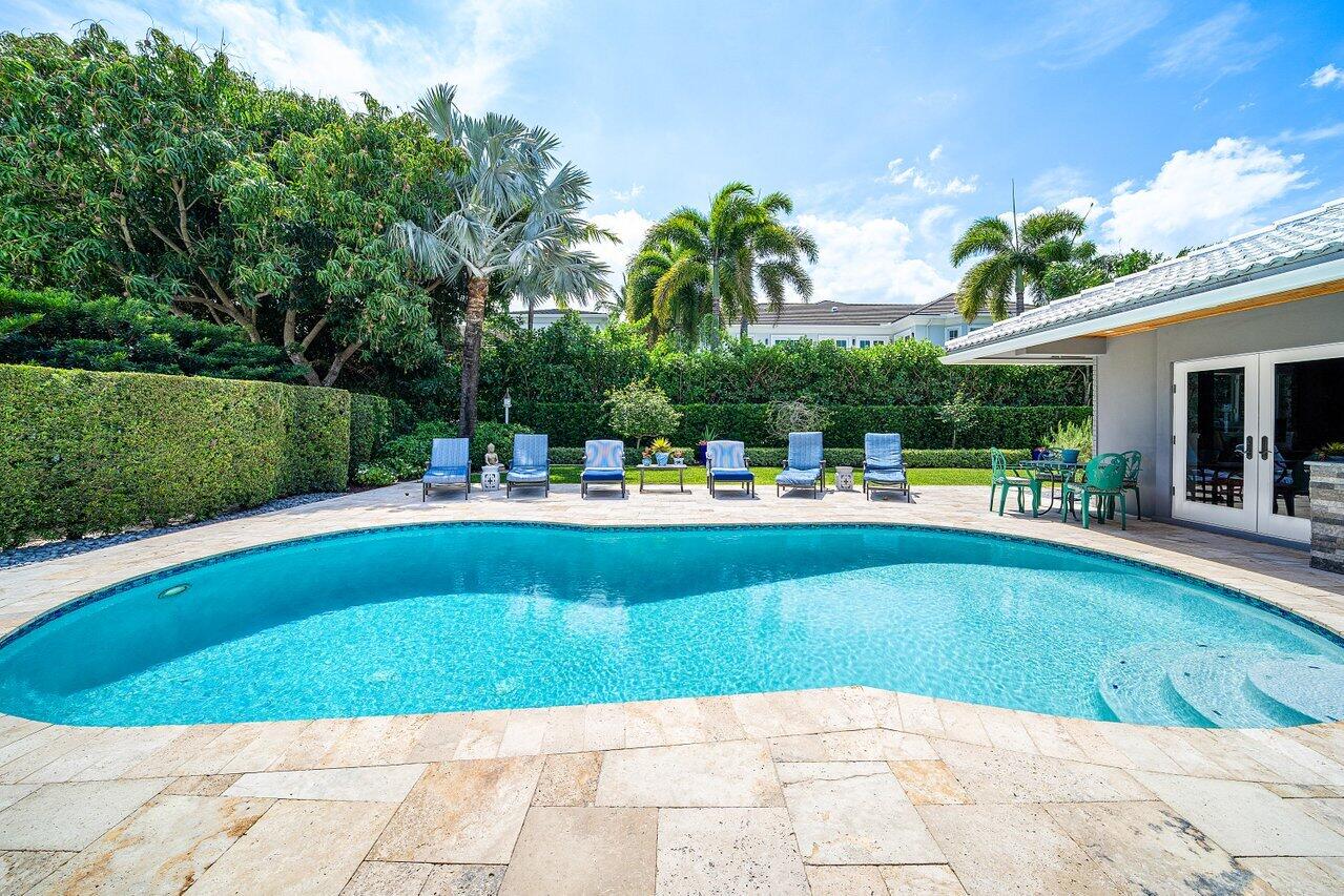 ROYAL PALM YACHT & COUNTRY CLUB - Residential
