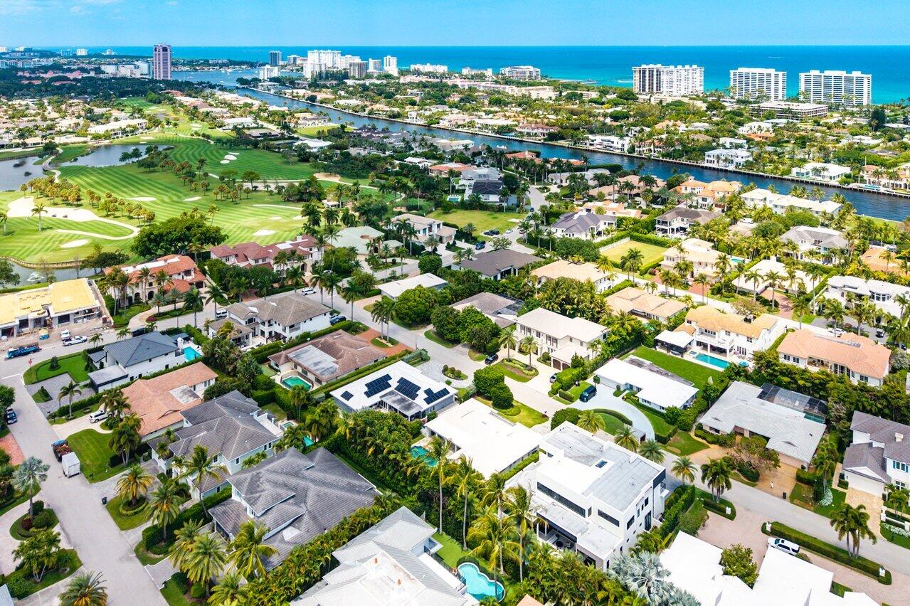 ROYAL PALM YACHT & COUNTRY CLUB - Residential