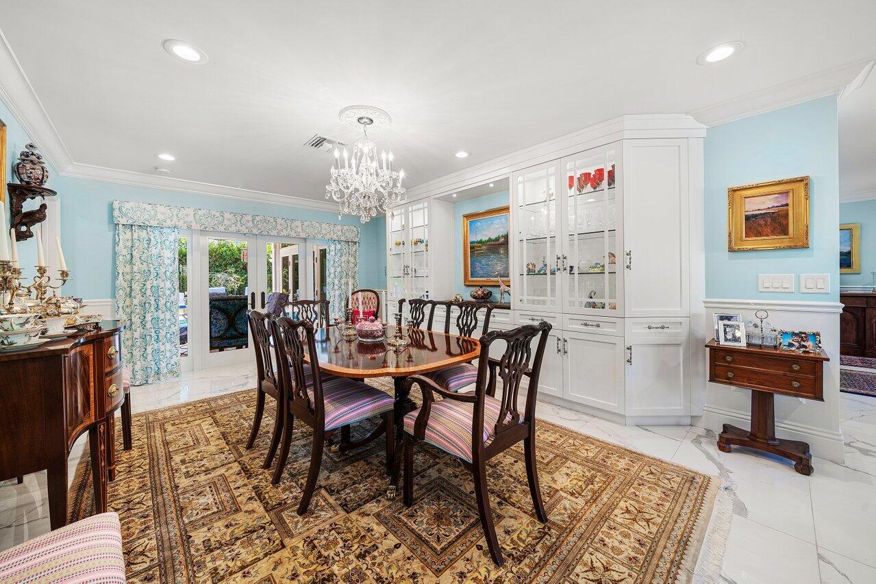ROYAL PALM YACHT & COUNTRY CLUB - Residential