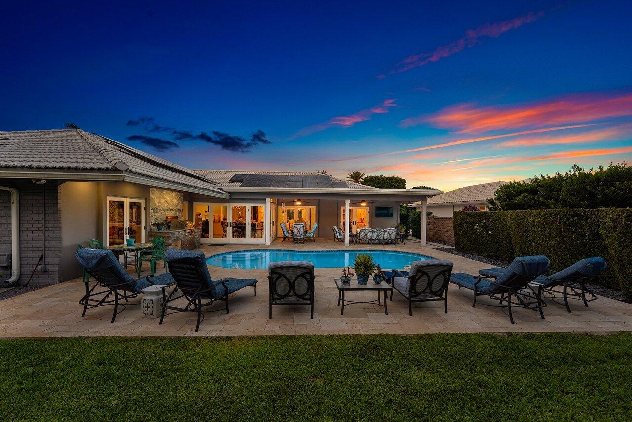 ROYAL PALM YACHT & COUNTRY CLUB - Residential