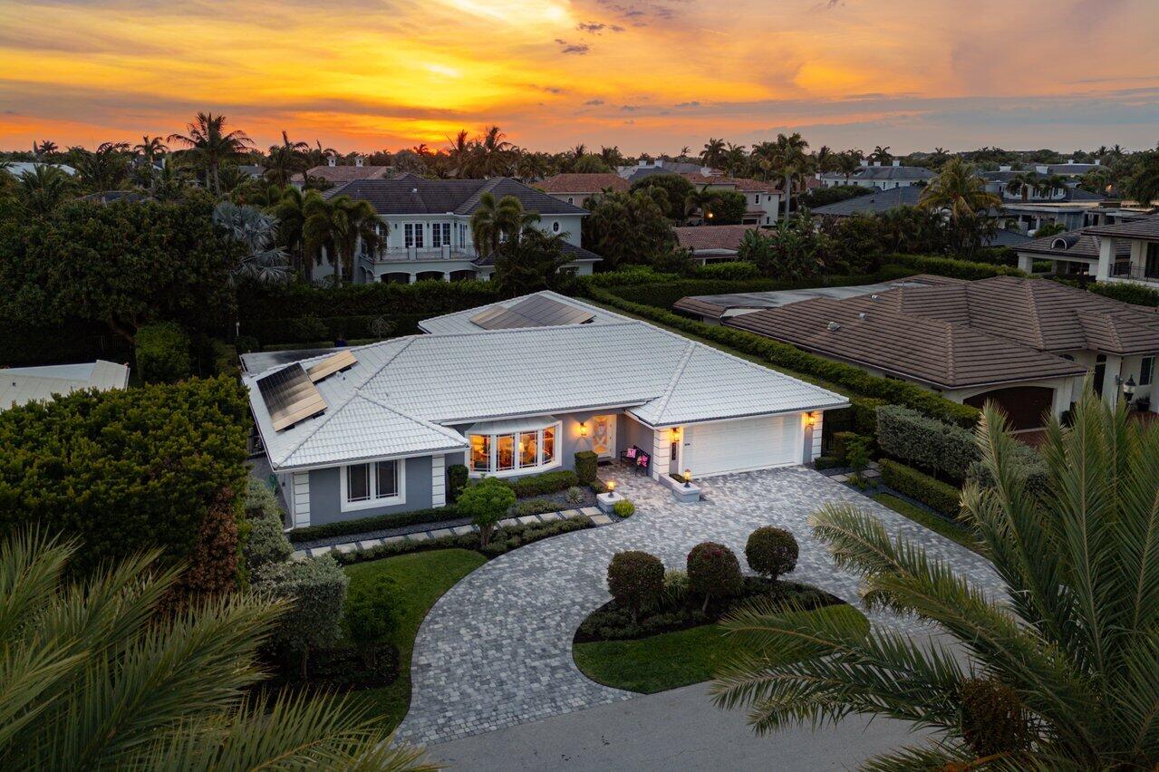 ROYAL PALM YACHT & COUNTRY CLUB - Residential