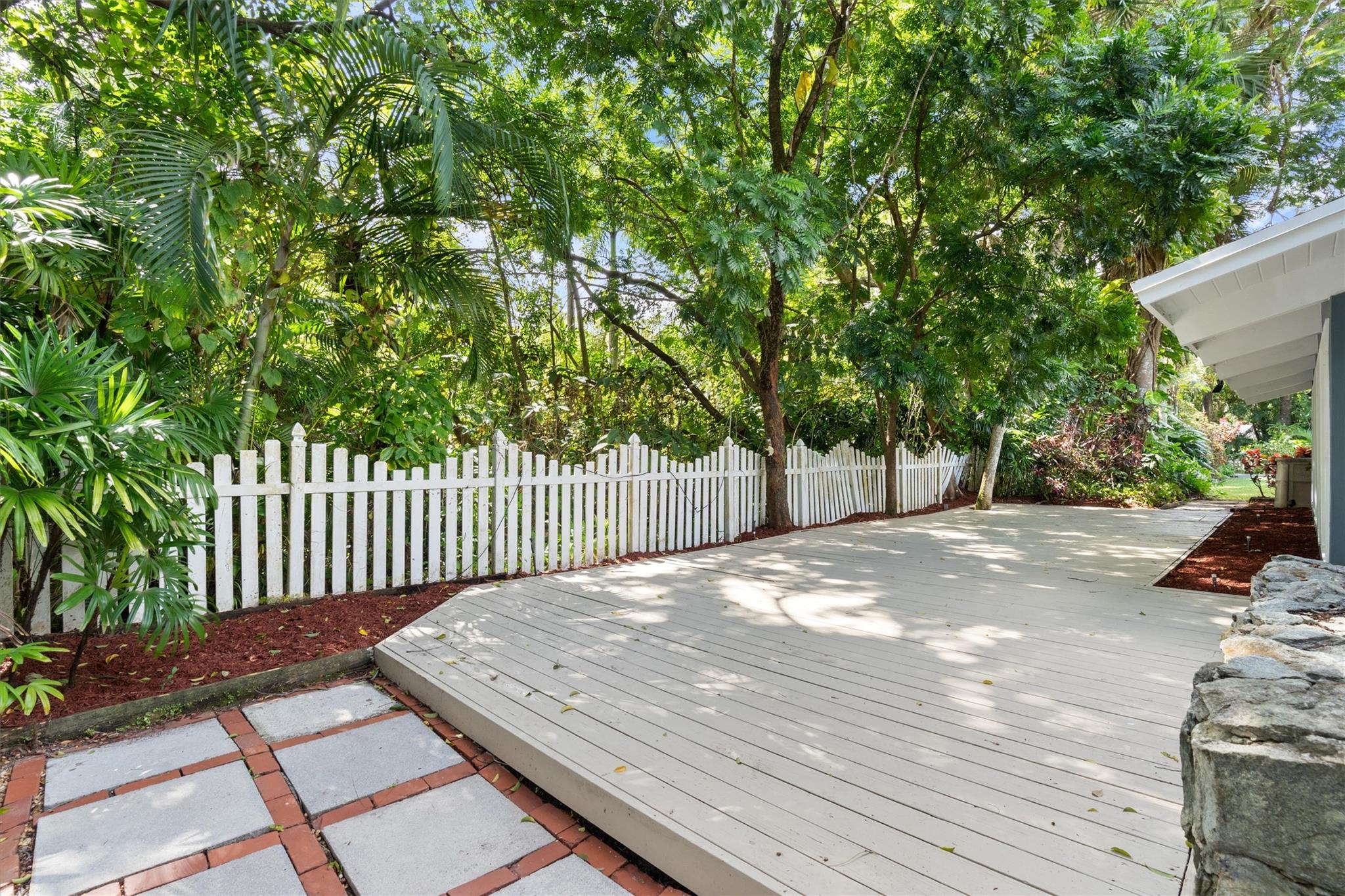 RIVER LANDS - Residential