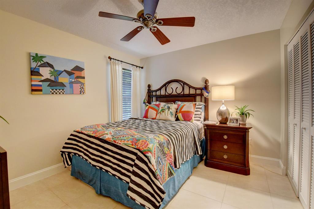 VENTURA MISSION BAY - Residential