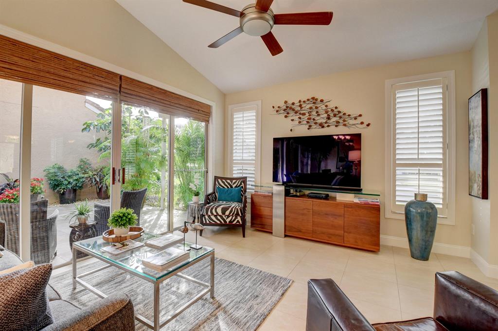 VENTURA MISSION BAY - Residential