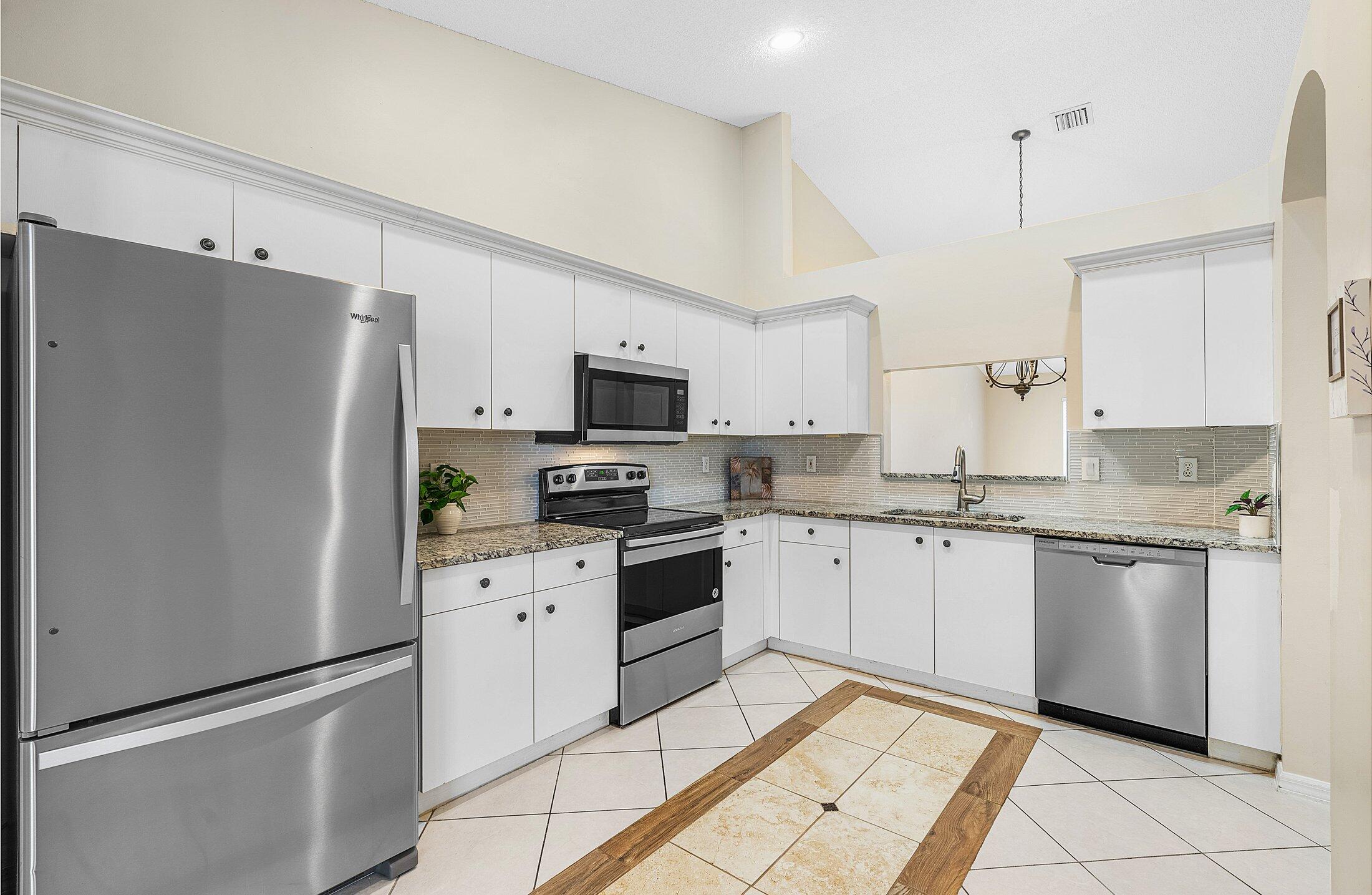 FLORAL LAKES PH 3 AND 4 - Residential