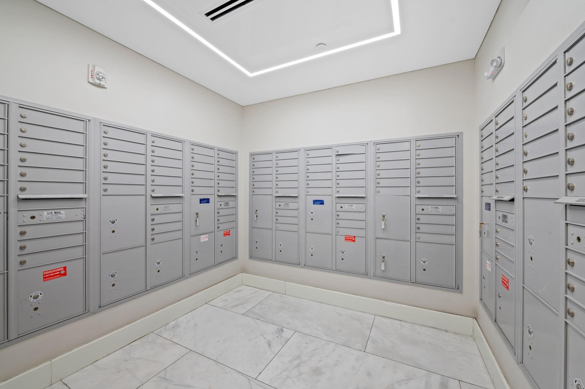 ESSEX TOWER - Residential