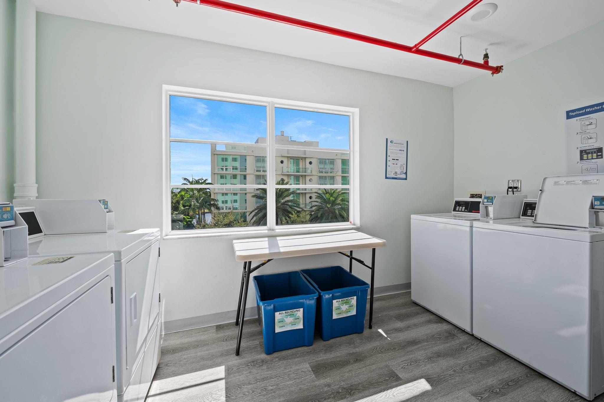 ESSEX TOWER - Residential