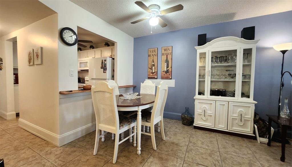 3071 Sunrise Lks Dr 112