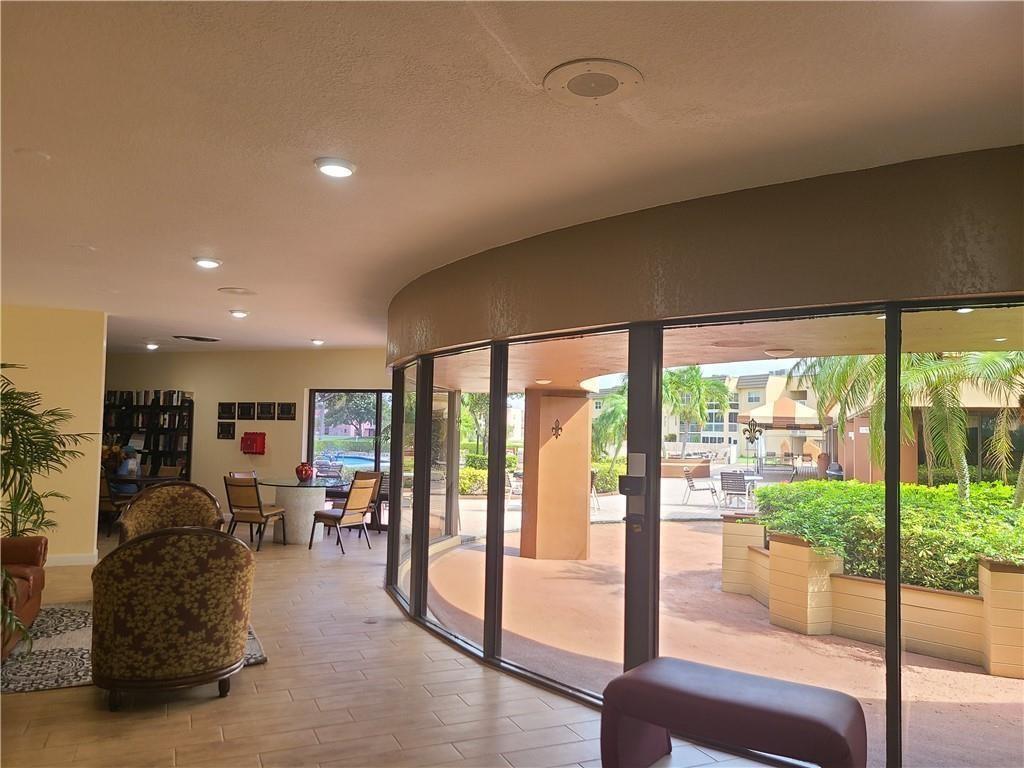 Sunrise Lakes - Residential
