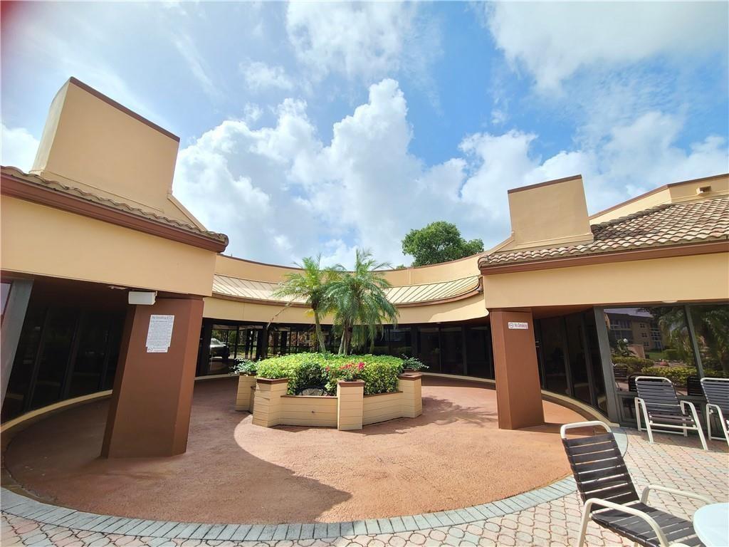 Sunrise Lakes - Residential