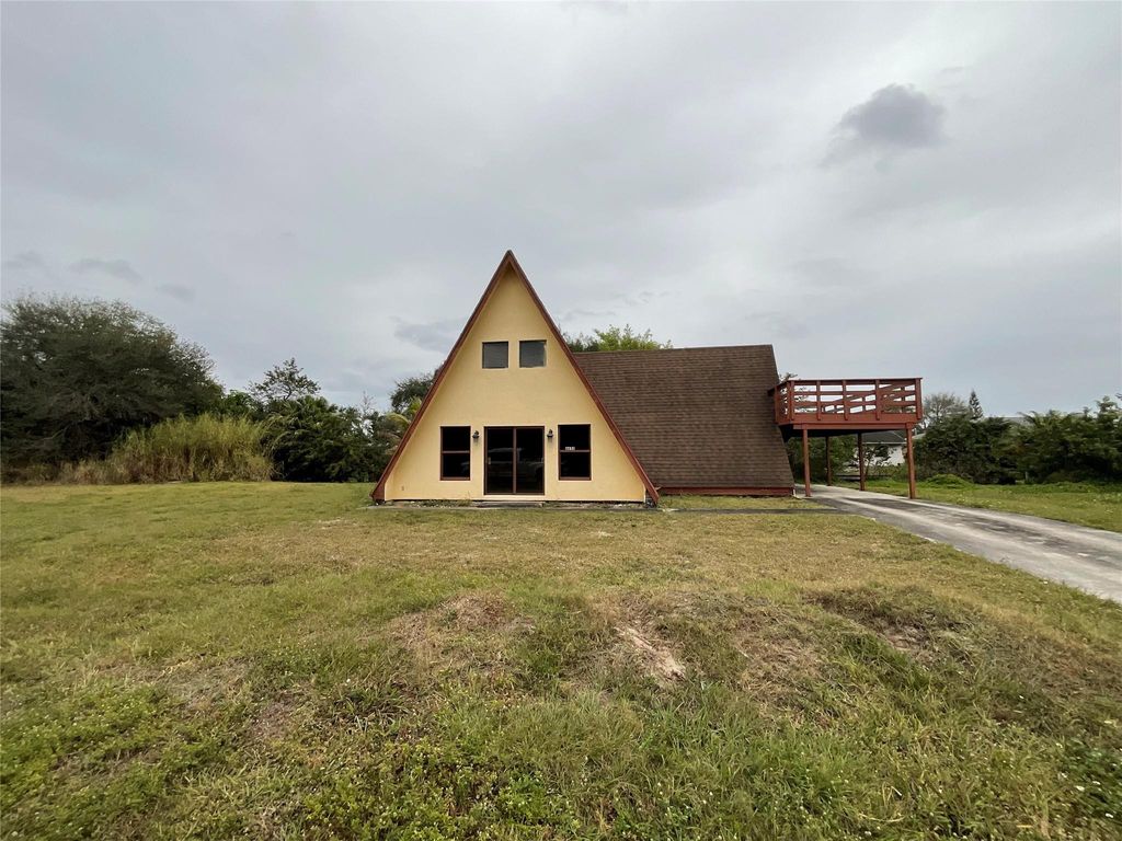 Photo of 6650 Riggers Road, Lake Worth, FL 33462 (MLS # F10549887)