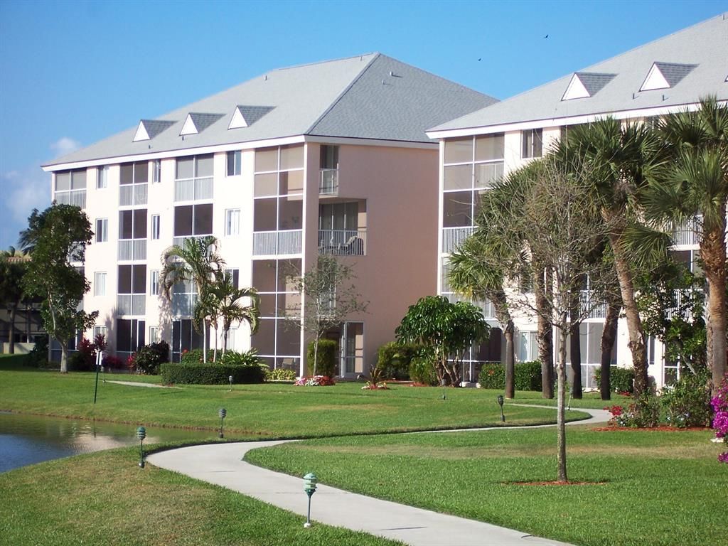 Photo of 353 S Us Highway 1 B404 #B-404, Jupiter, FL 33477 (MLS # R10756667)