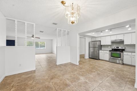 Tiny photo for 12765 Roseland Road, Sebastian, FL 32958 (MLS # B26036761)