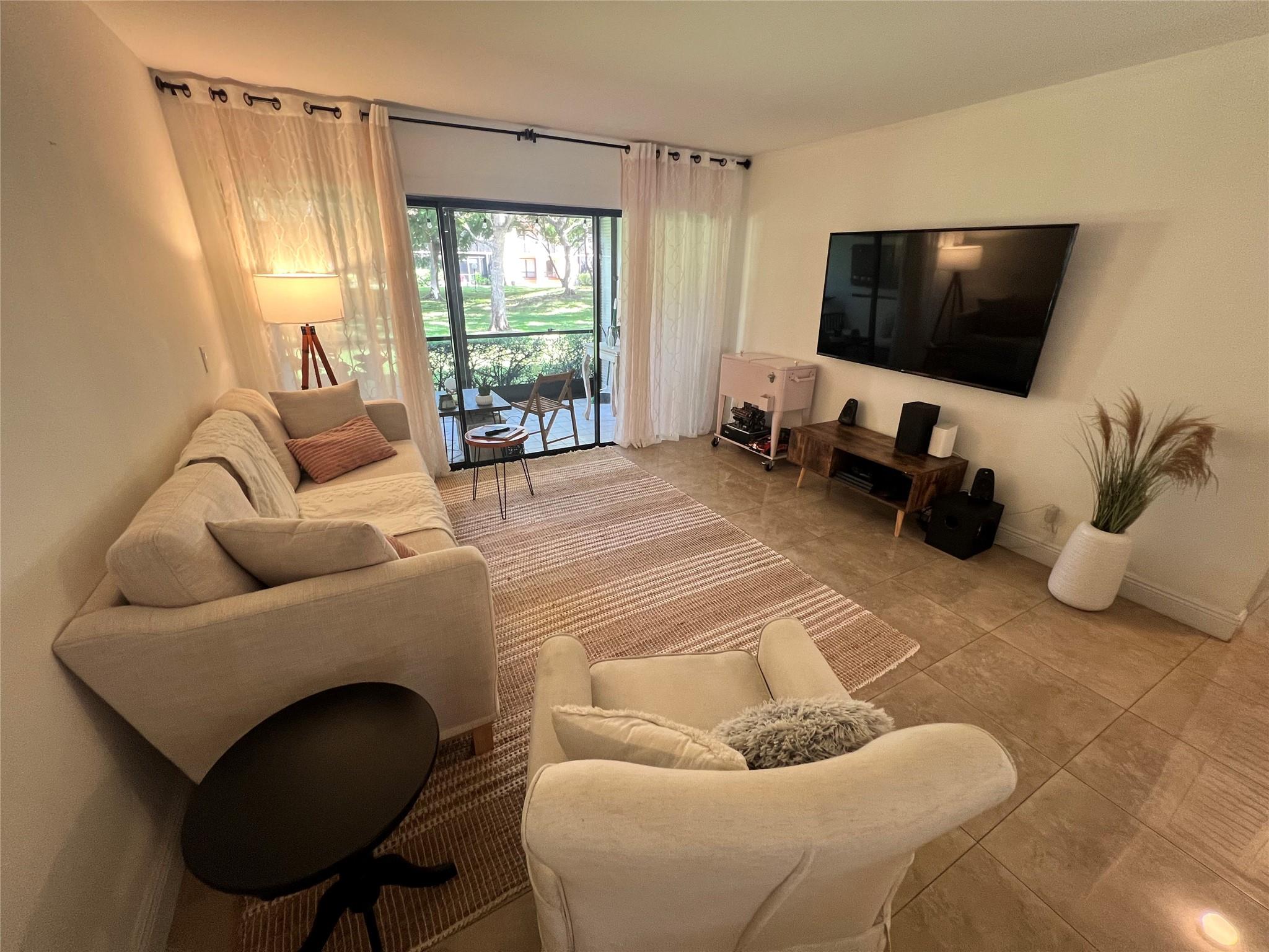 Meadowridge Condo - Residential Lease
