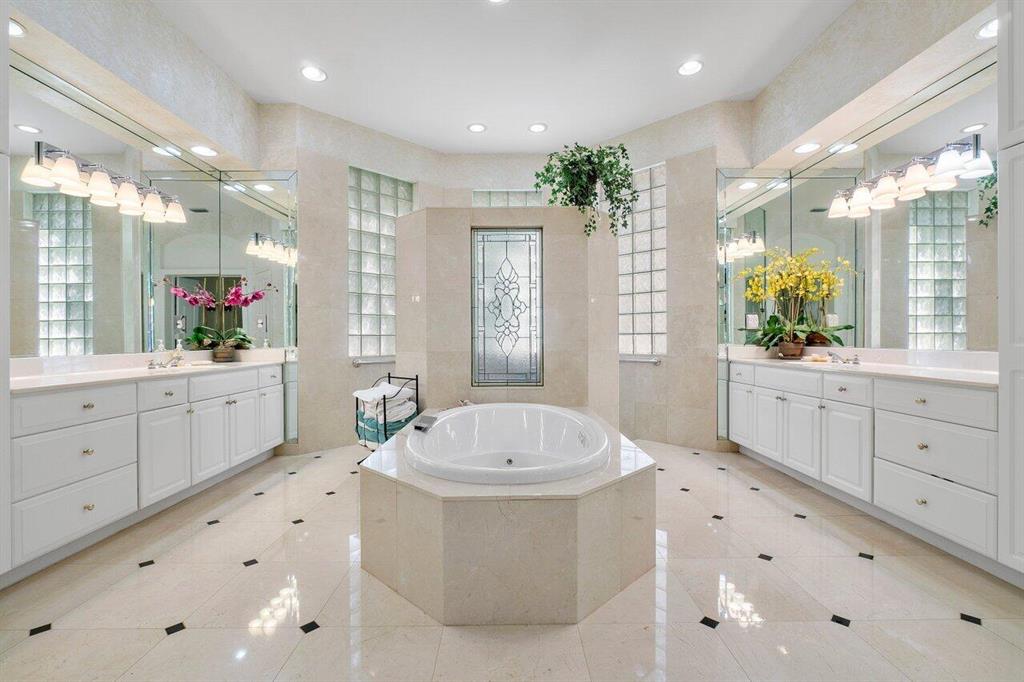 BINKS FOREST OF THE LANDINGS AT WELLINGTON - Residential