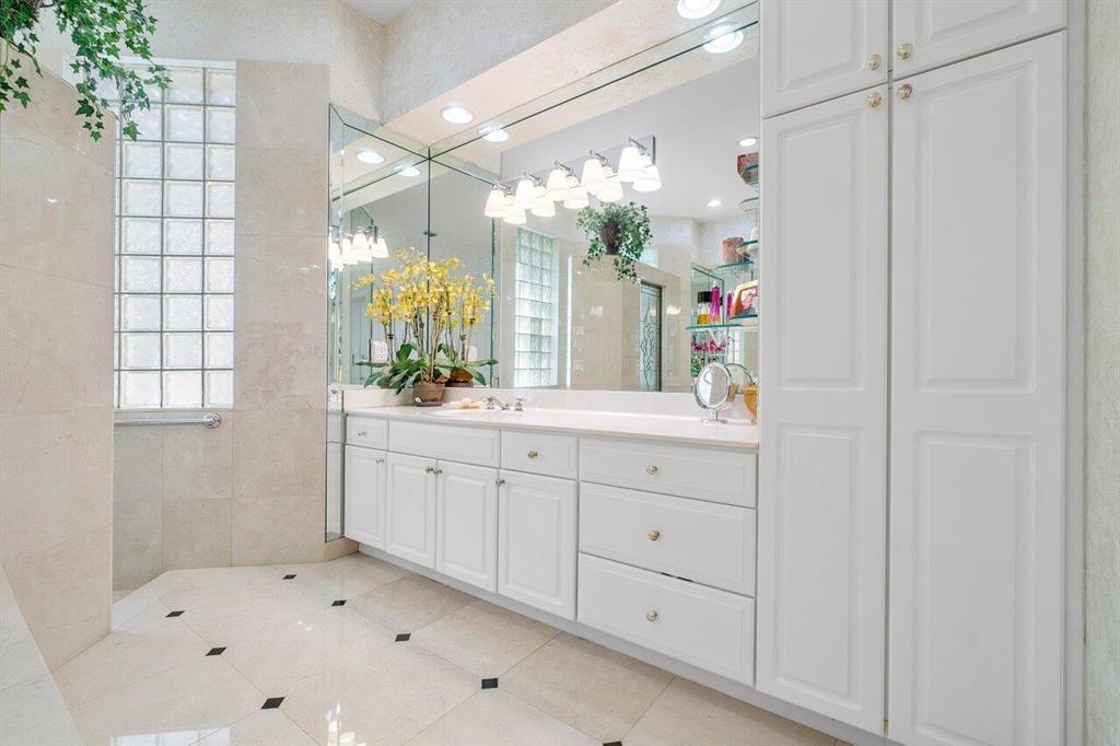 BINKS FOREST OF THE LANDINGS AT WELLINGTON - Residential