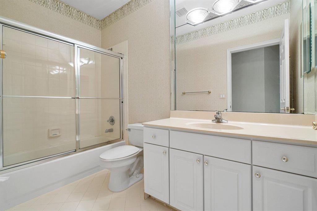 BINKS FOREST OF THE LANDINGS AT WELLINGTON - Residential