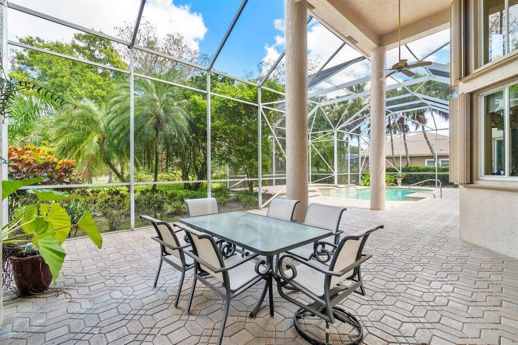 BINKS FOREST OF THE LANDINGS AT WELLINGTON - Residential