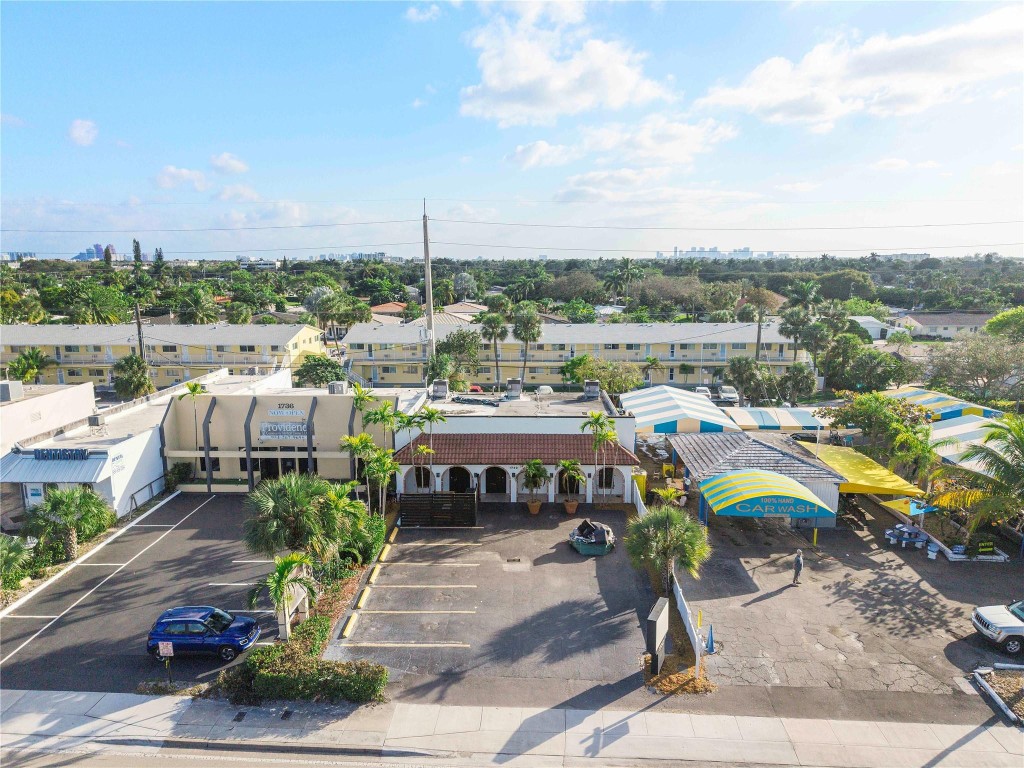 1730 E Commercial Boulevard