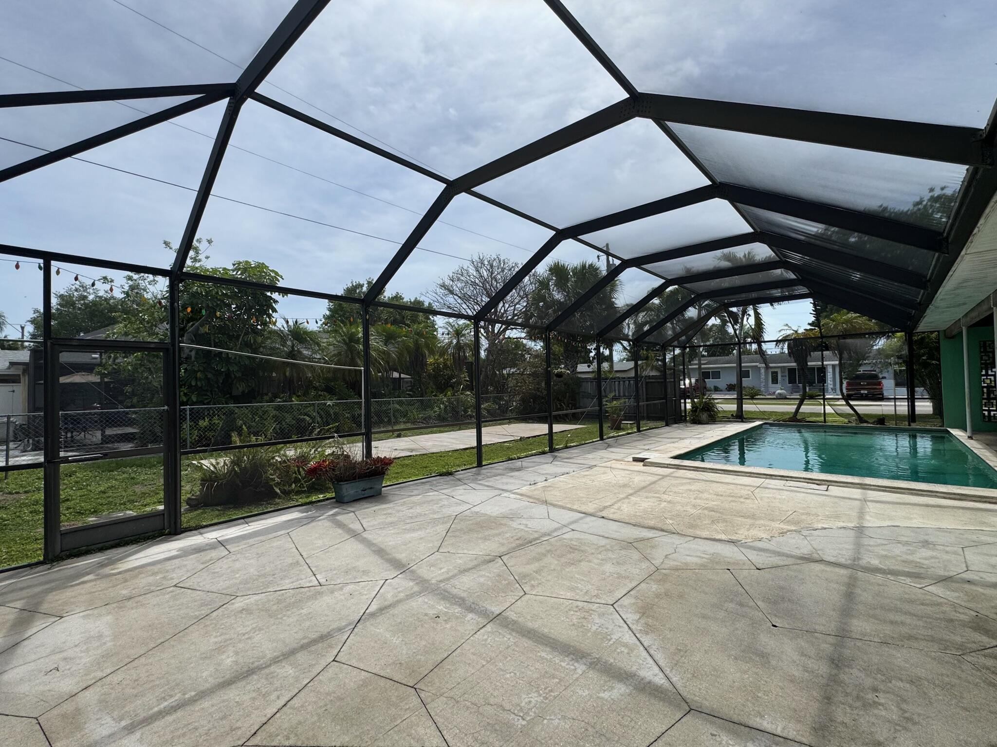 CUTLER RIDGE SEC 6 - Residential