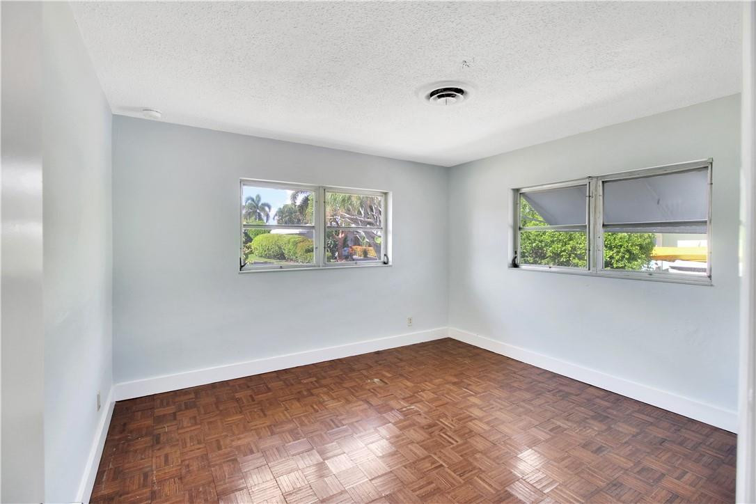 Lighthouse Point Estates - Residential