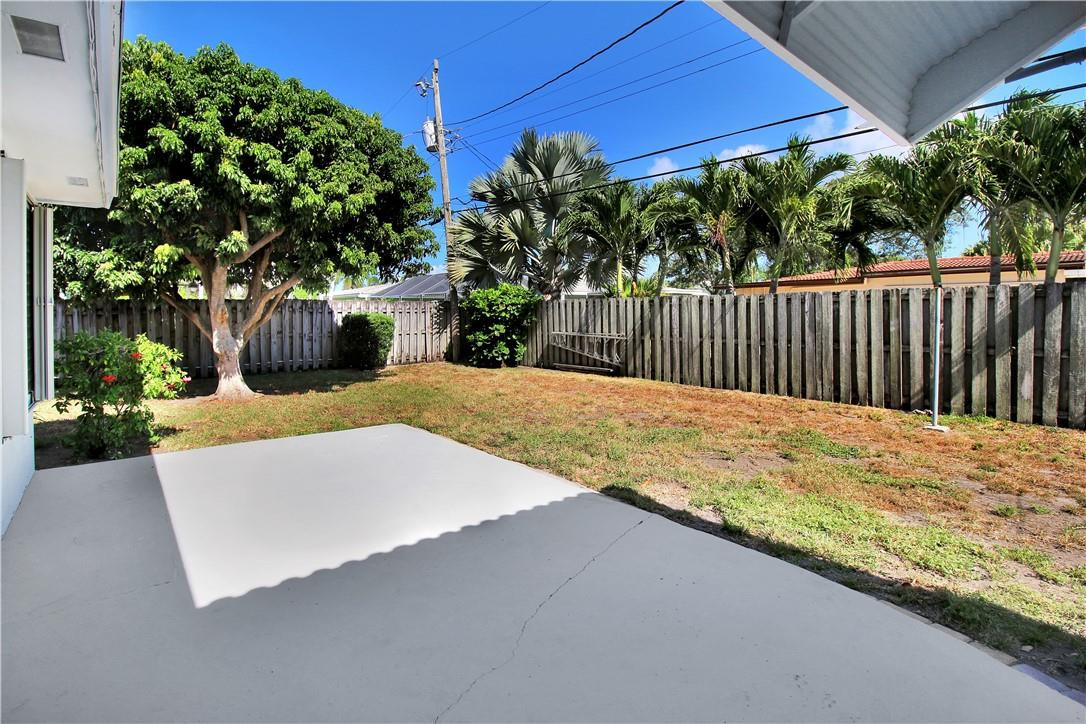 Lighthouse Point Estates - Residential