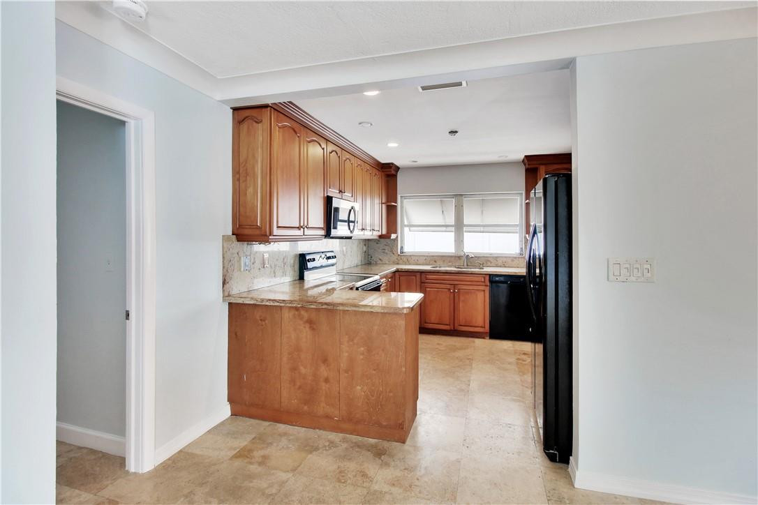 Lighthouse Point Estates - Residential