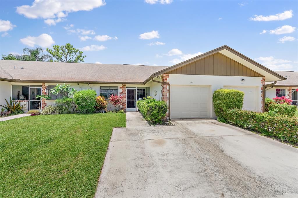 Photo of 182 Bent Arrow Drive, Jupiter, FL 33458 (MLS # R10752953)
