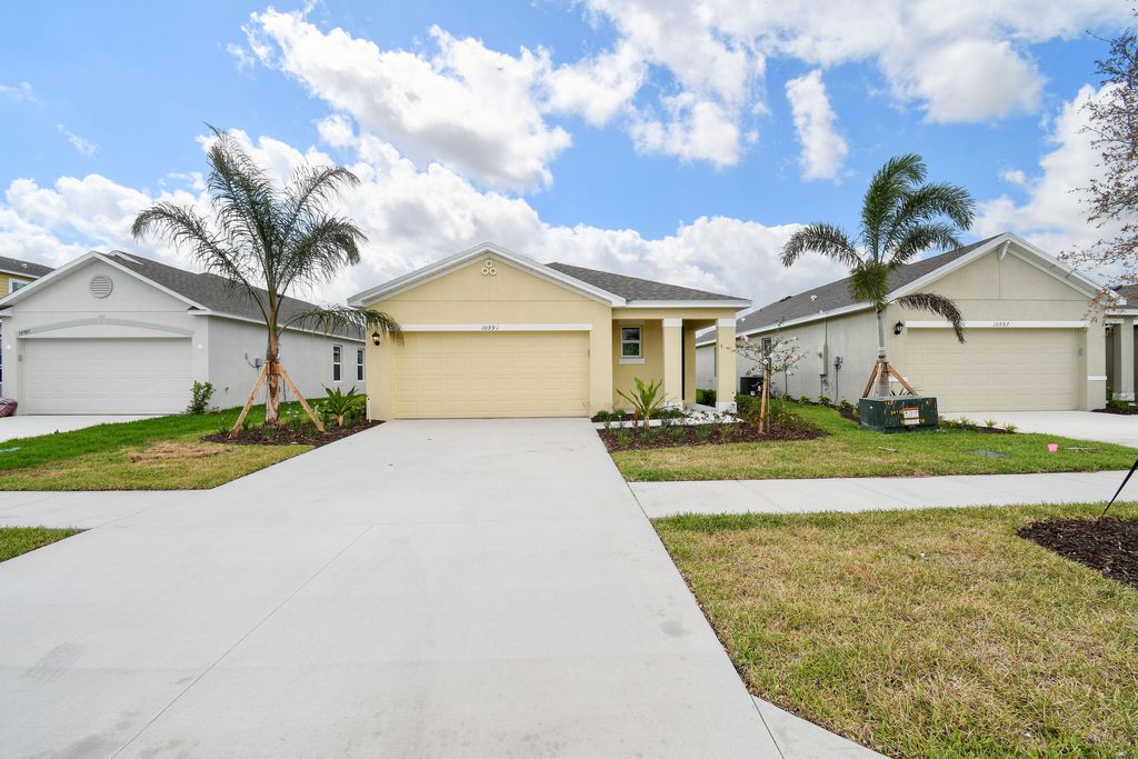 Photo of 10991 SW Vasari Way, Port Saint Lucie, FL 34986 (MLS # R10799418)