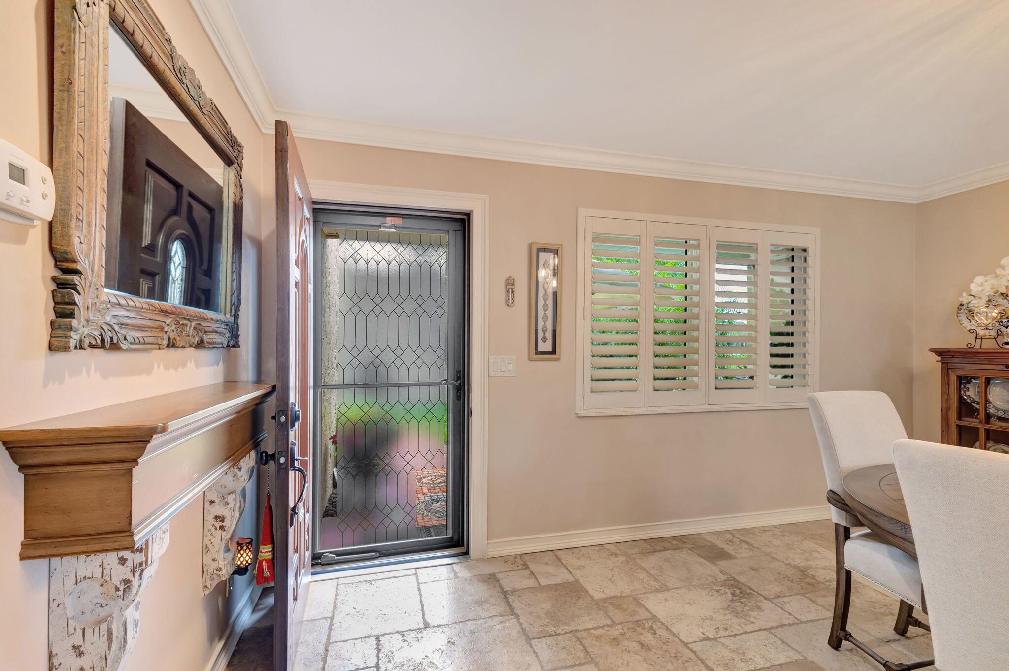 445 Lake Helen Drive