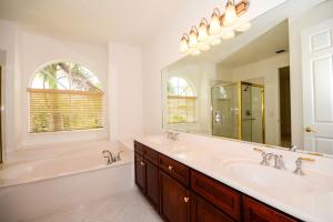 CANYON ISLES - Residential Lease