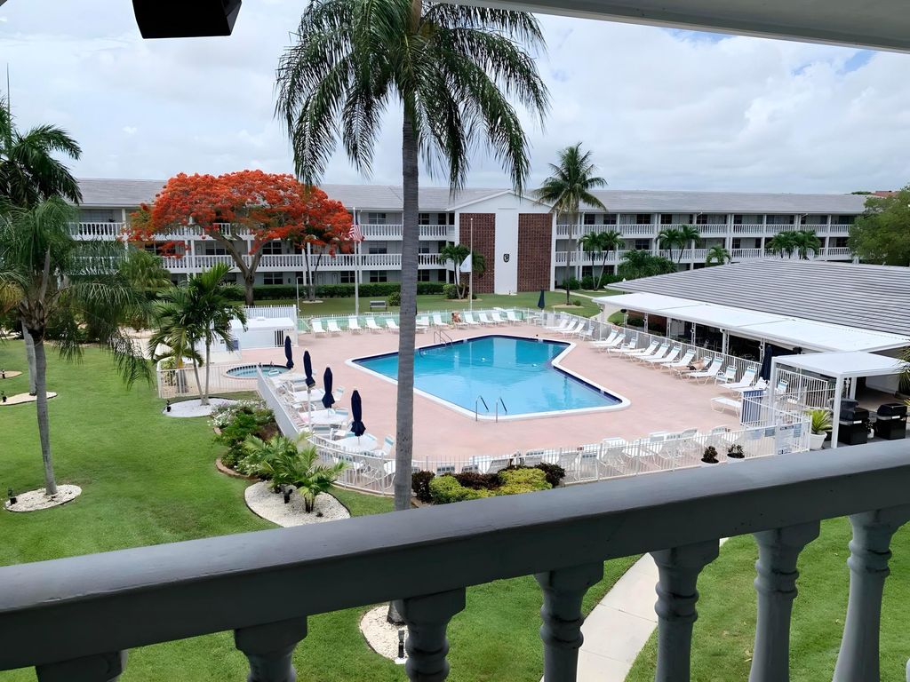 Photo of 5200 NE 24th Terrace #C303, Fort Lauderdale, FL 33308 (MLS # B26046873)