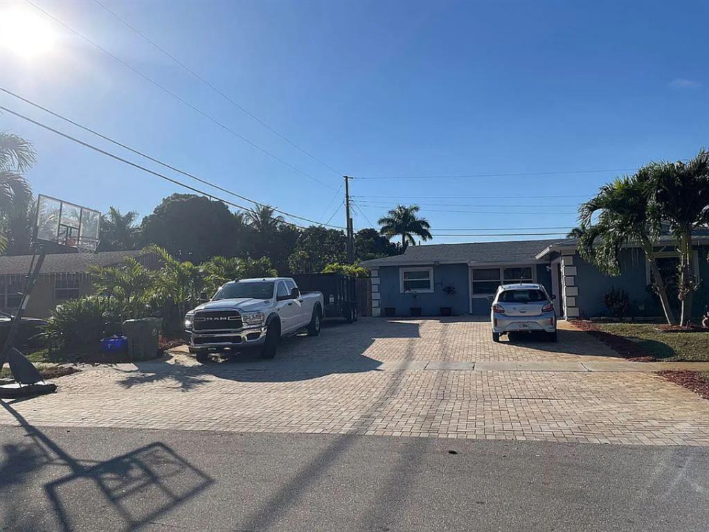 PALM SPRINGS VILLAGE 4 - Residential