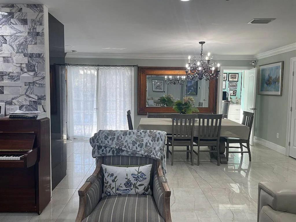 PALM SPRINGS VILLAGE 4 - Residential