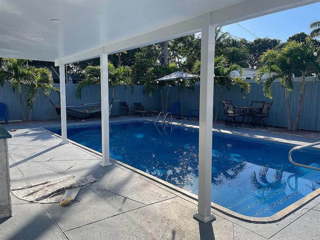 PALM SPRINGS VILLAGE 4 - Residential