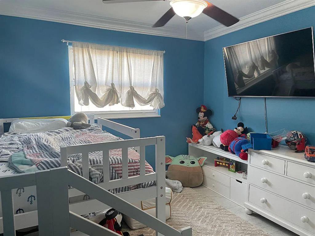 PALM SPRINGS VILLAGE 4 - Residential