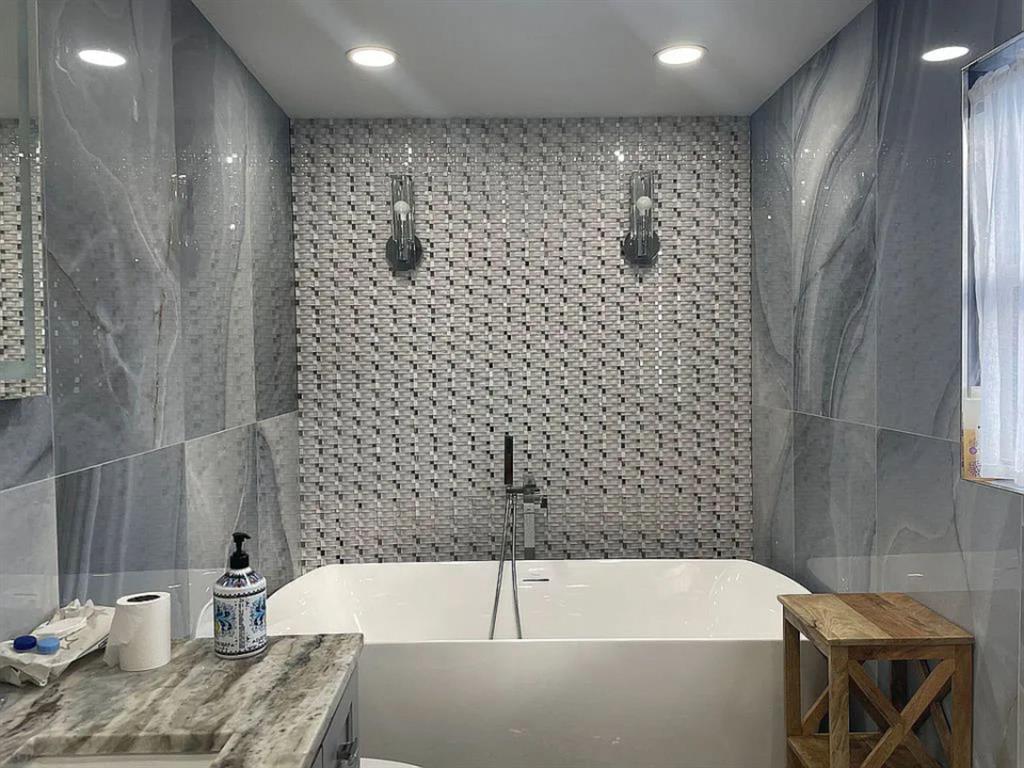 PALM SPRINGS VILLAGE 4 - Residential