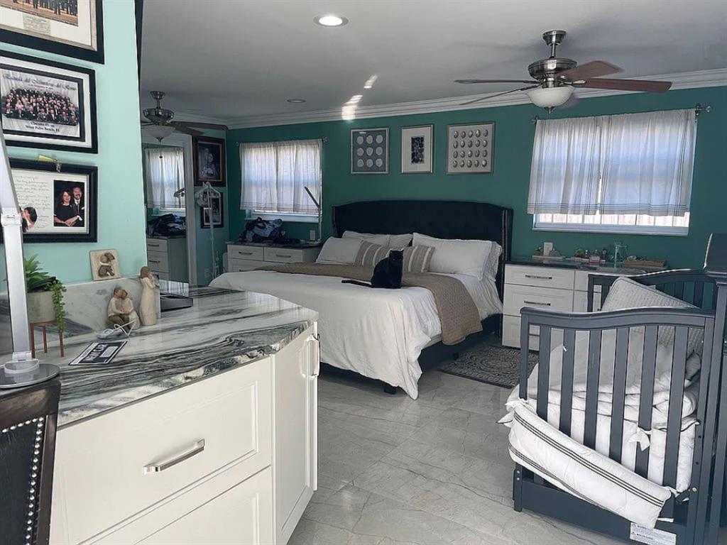 PALM SPRINGS VILLAGE 4 - Residential