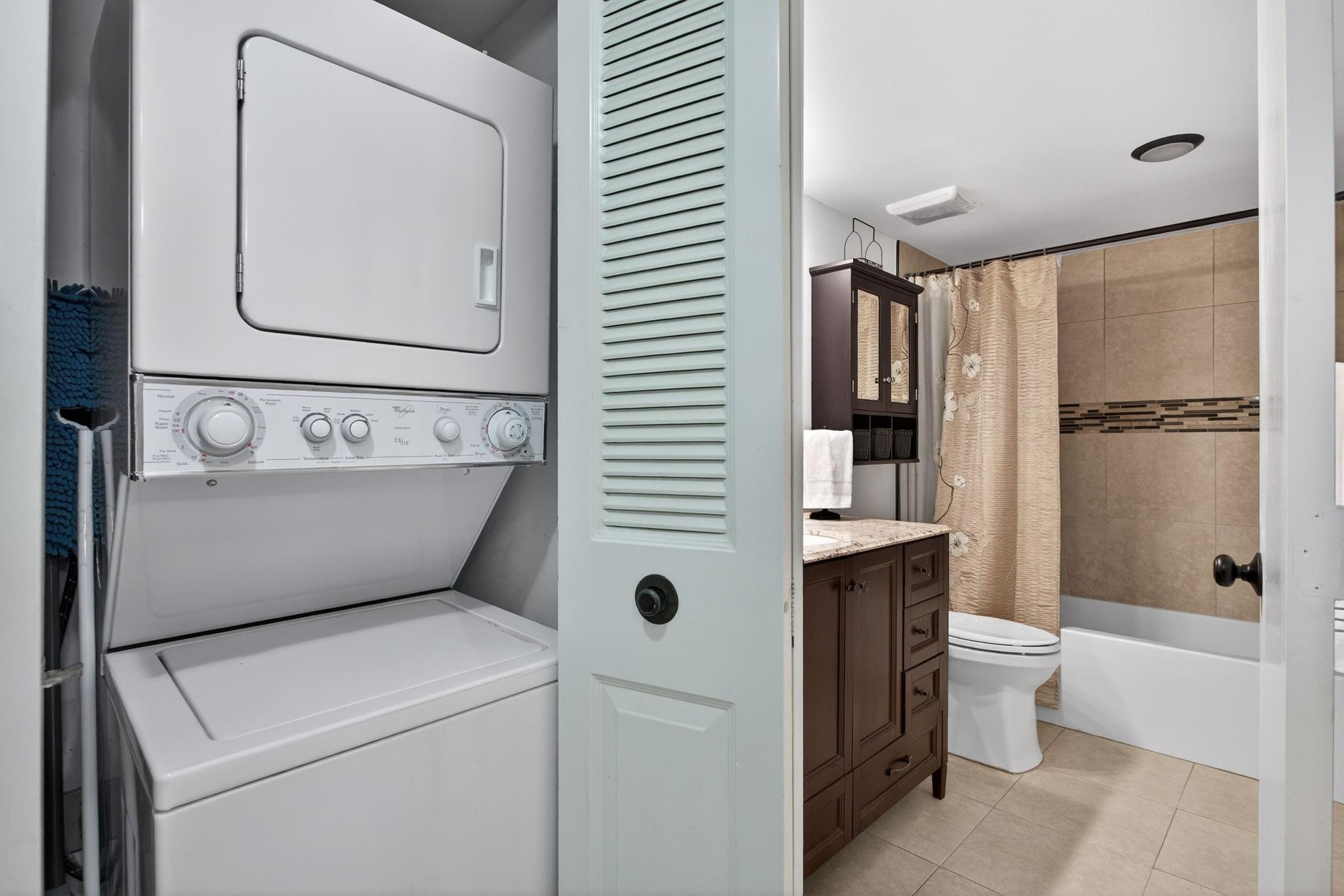 CORAL GATE COMMUNITY - Residential