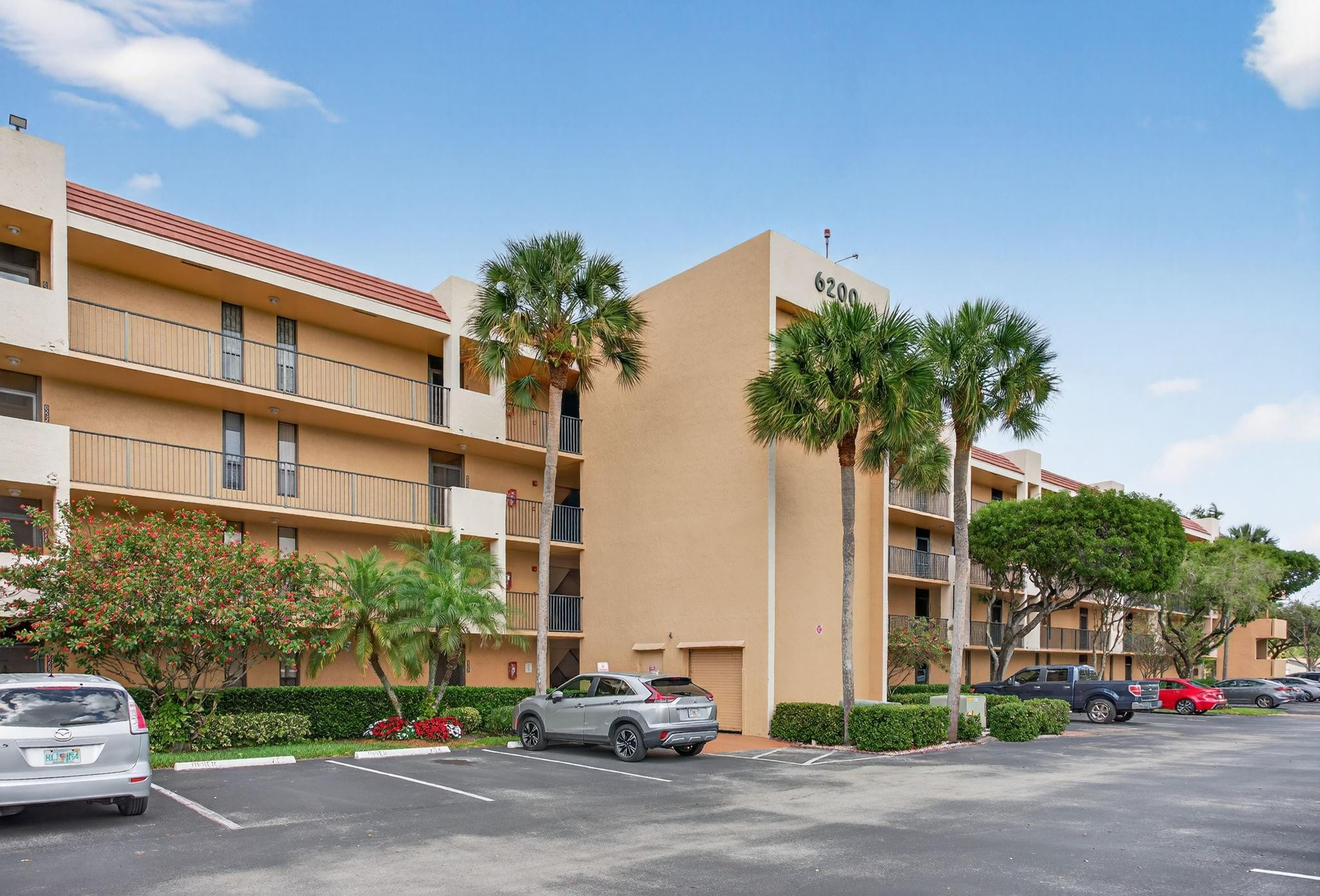 CORAL GATE COMMUNITY - Residential