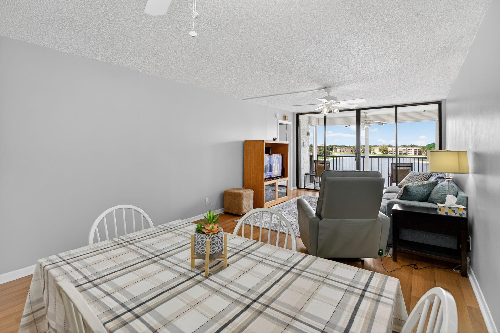 CORAL GATE COMMUNITY - Residential