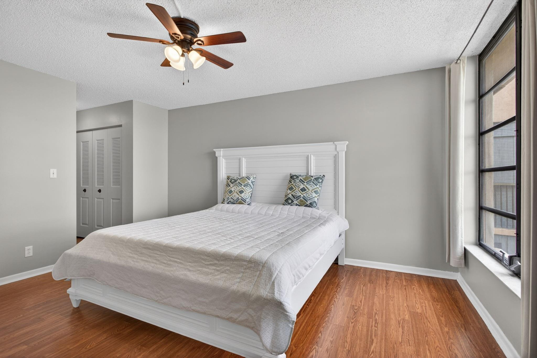 CORAL GATE COMMUNITY - Residential