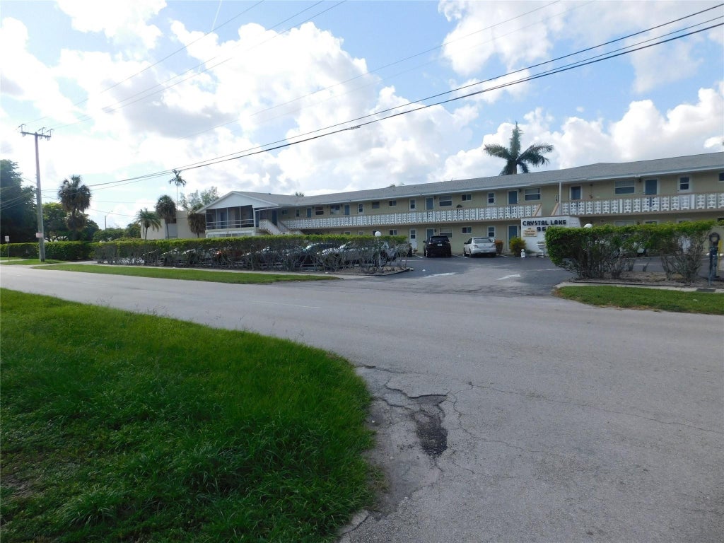 Photo of 960 Crystal Lake Drive, Pompano Beach, FL 33064 (MLS # B26091584)
