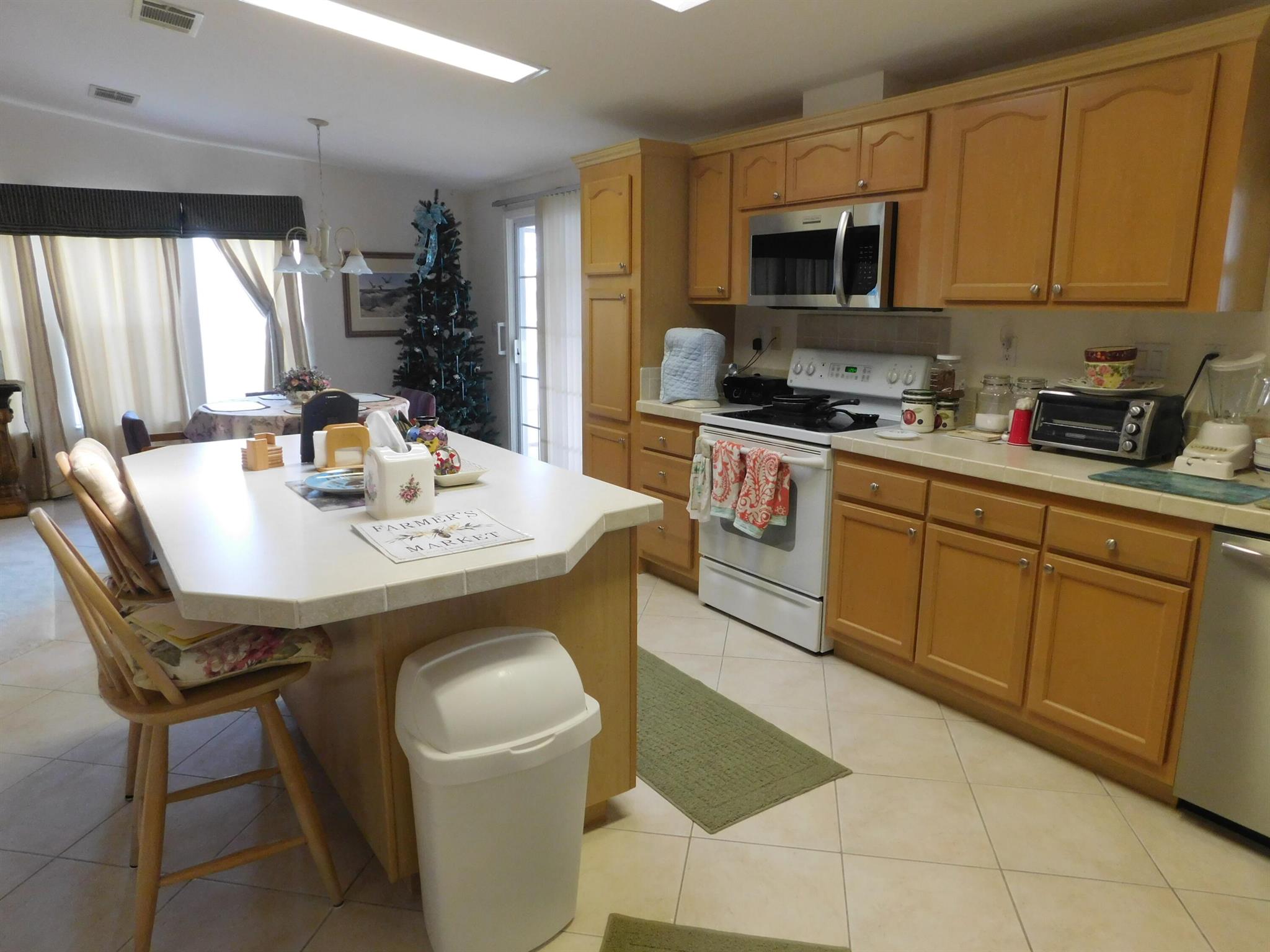 EAGLE'S RETREAT AT SAVANN - Residential