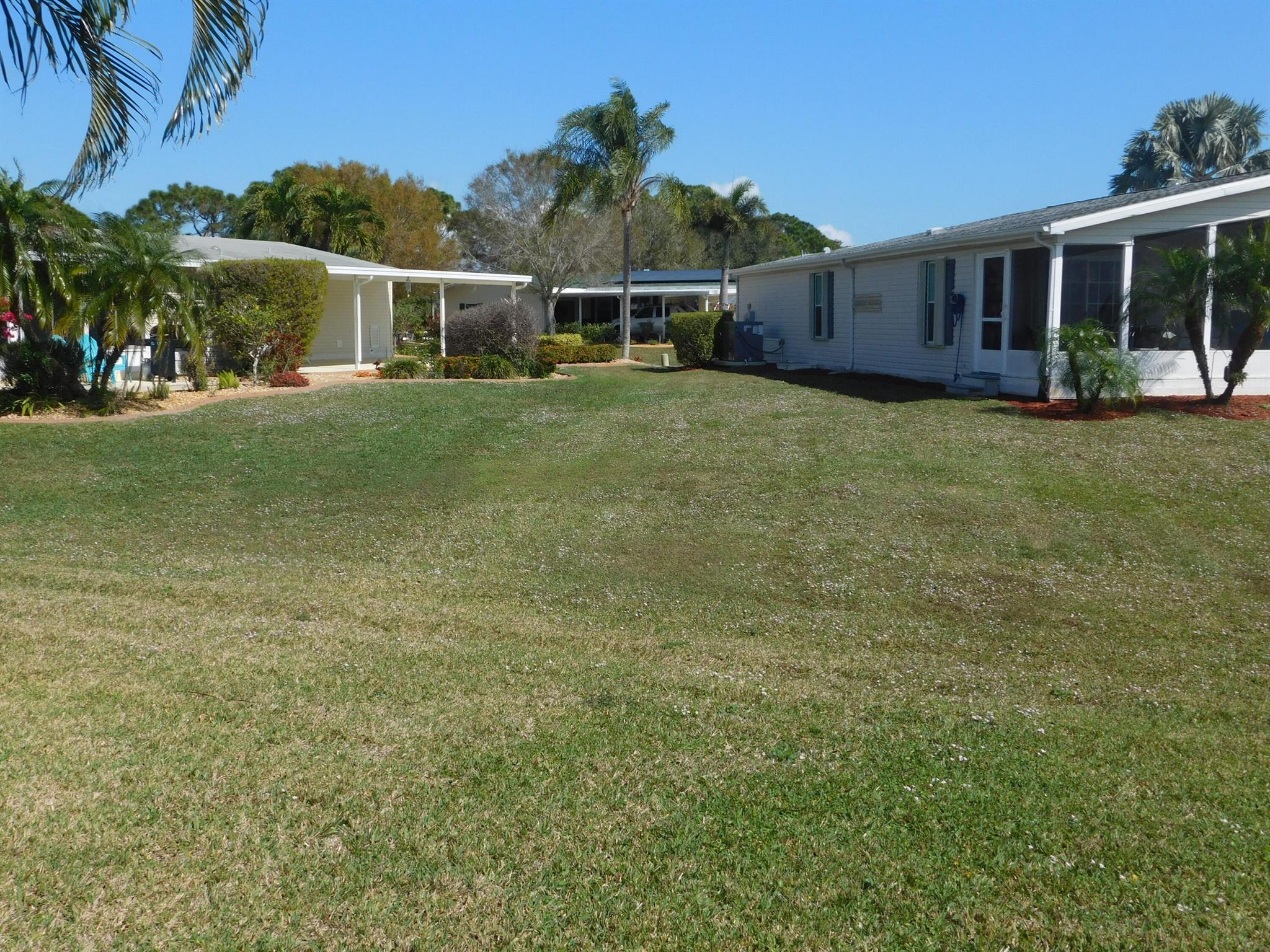 EAGLE'S RETREAT AT SAVANN - Residential