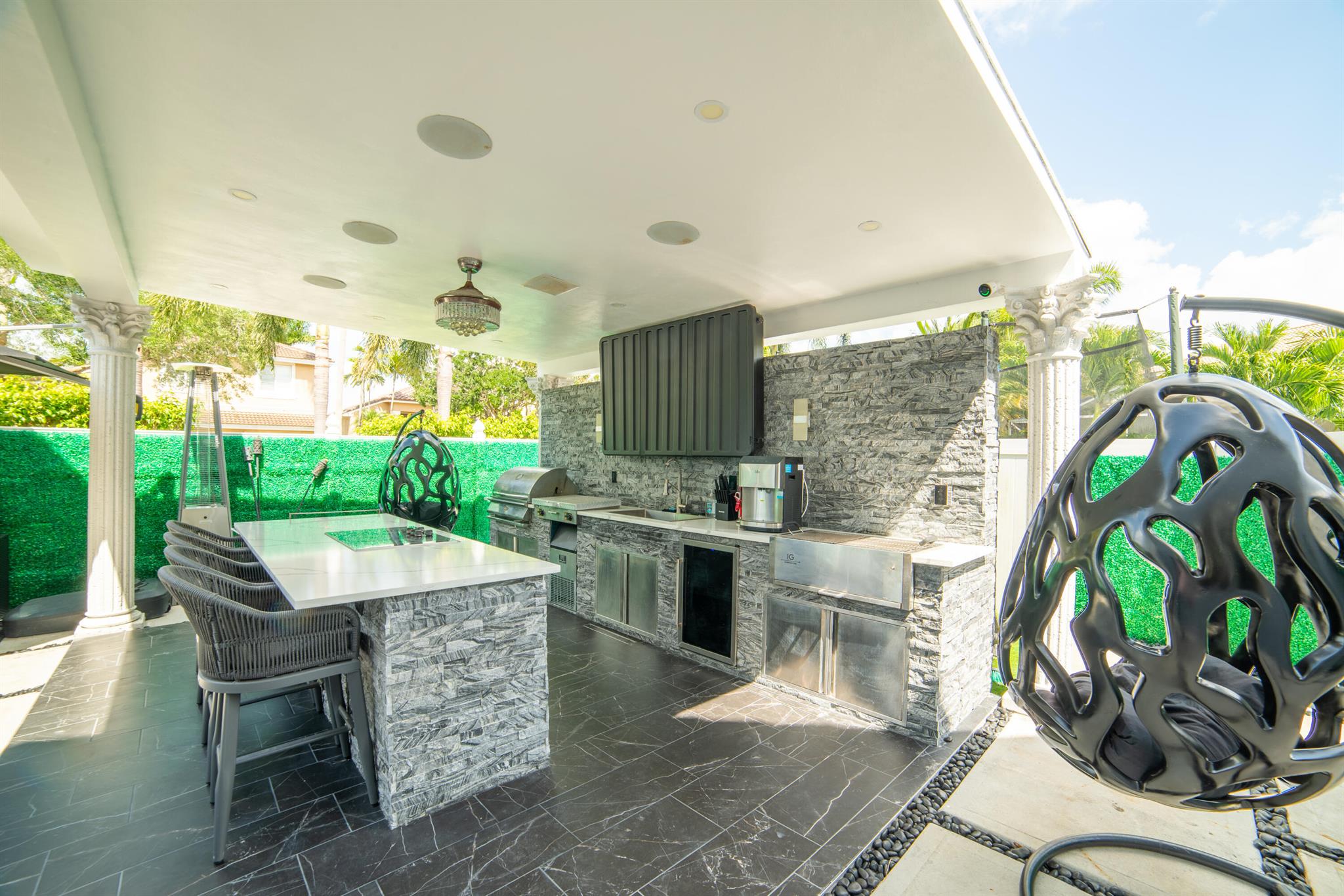 Huntington - Residential Lease