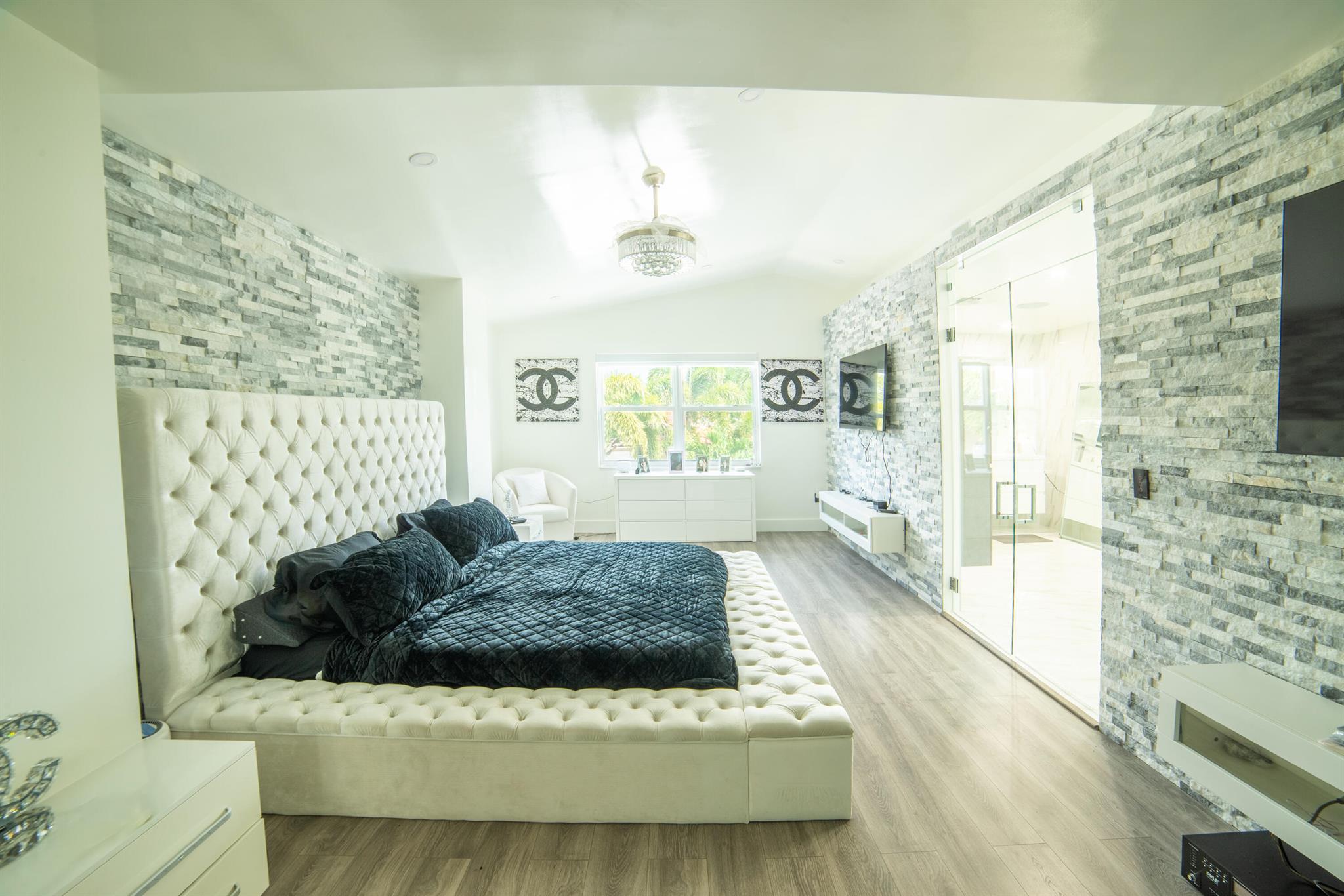 Huntington - Residential Lease