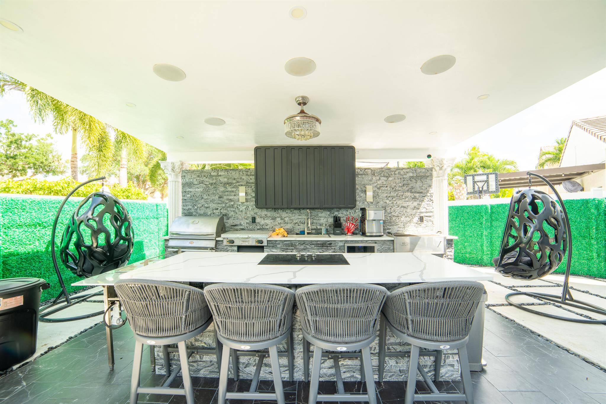 Huntington - Residential Lease