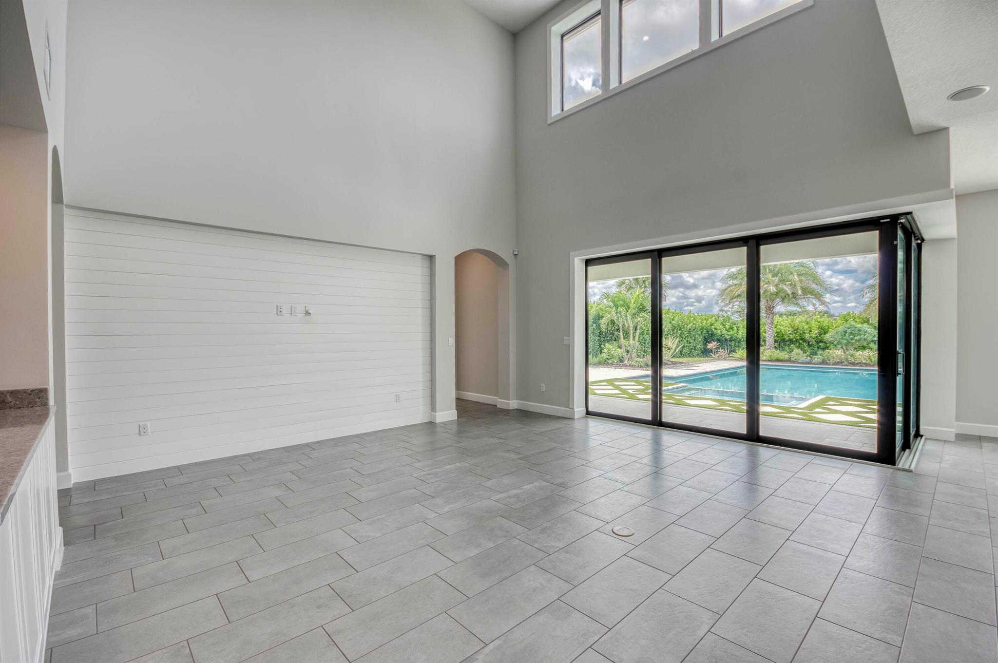 Sonoma Isles - Residential