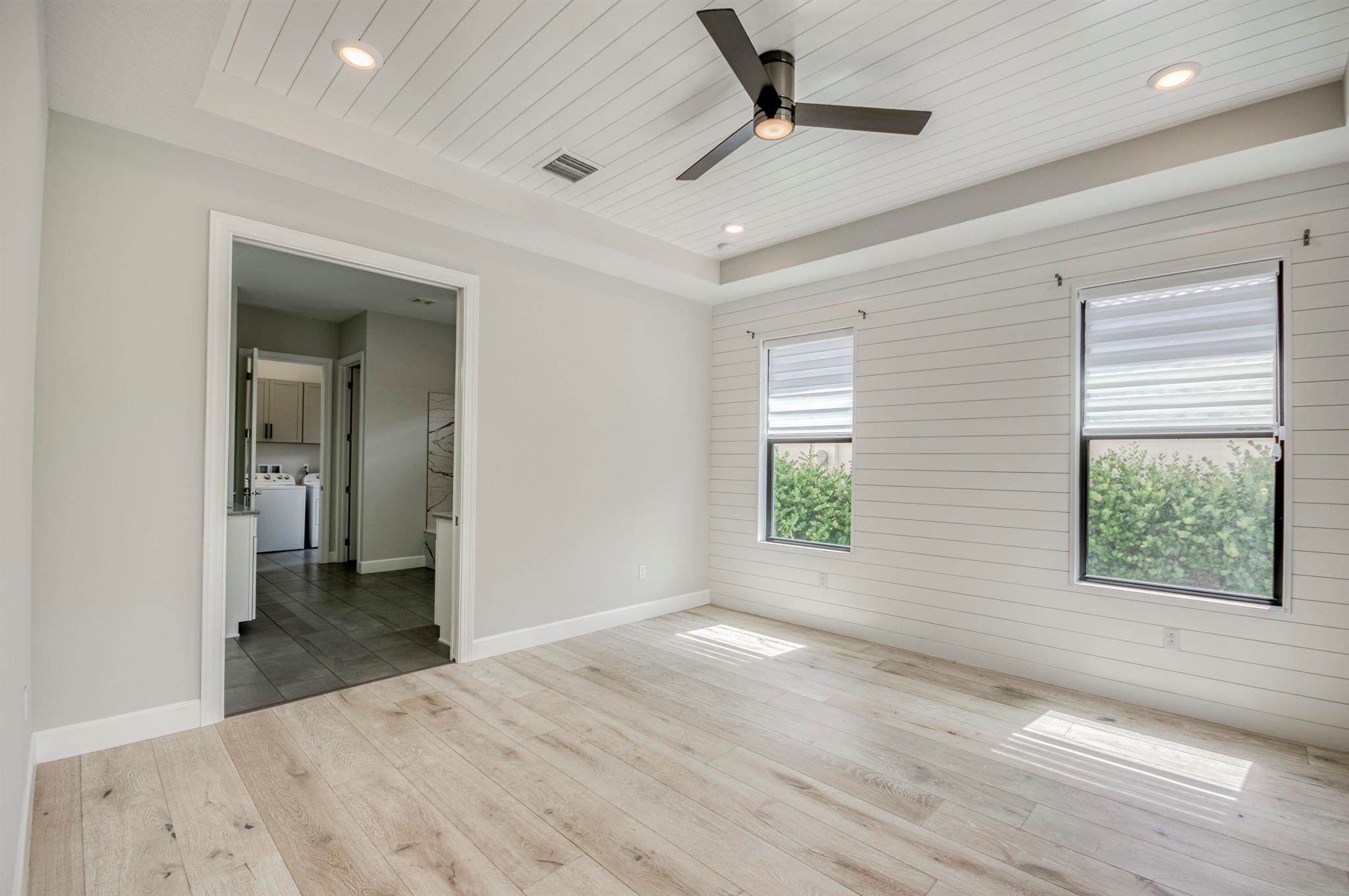 Sonoma Isles - Residential